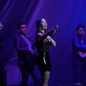 Ana Gabriel 18