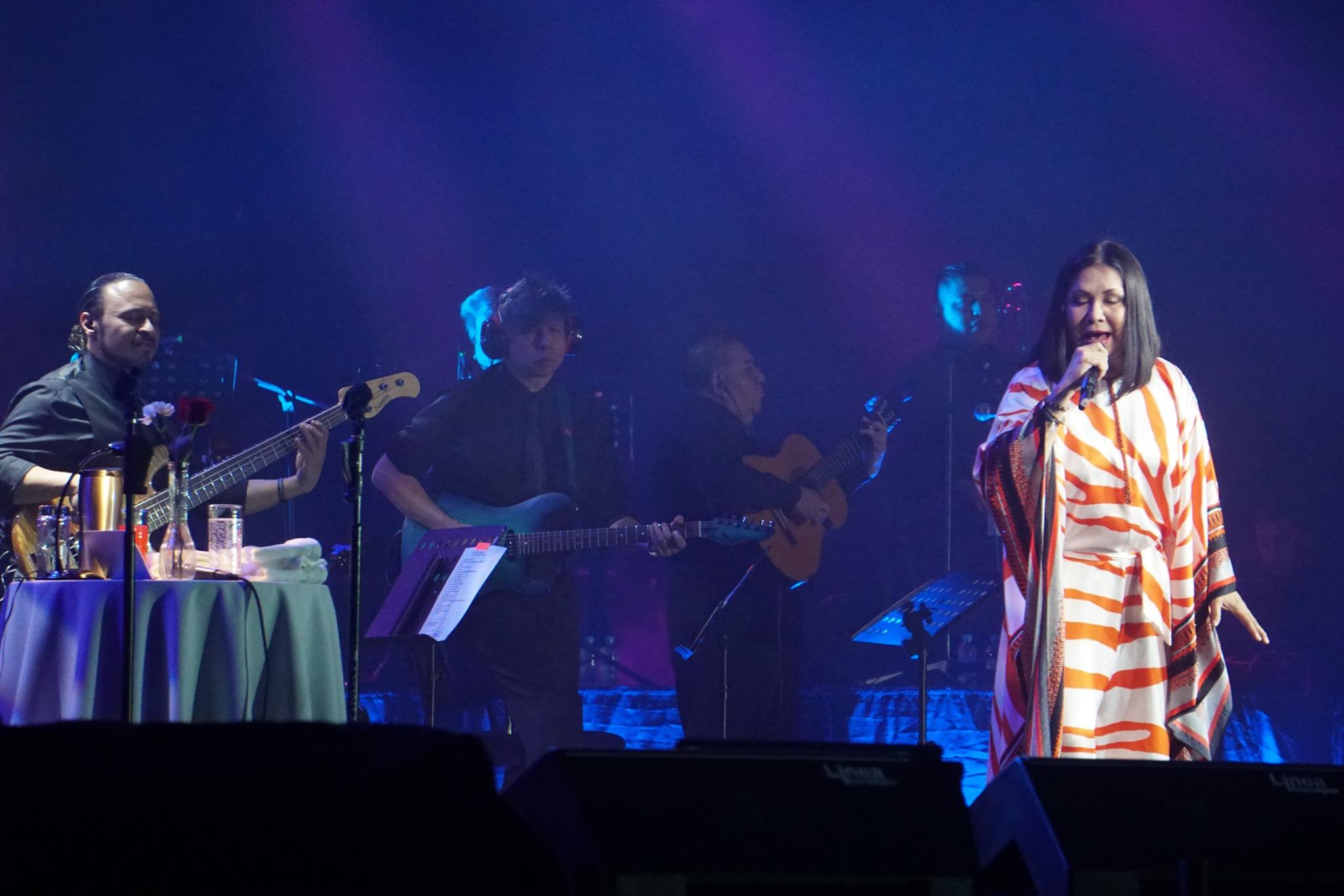 Ana Gabriel 18