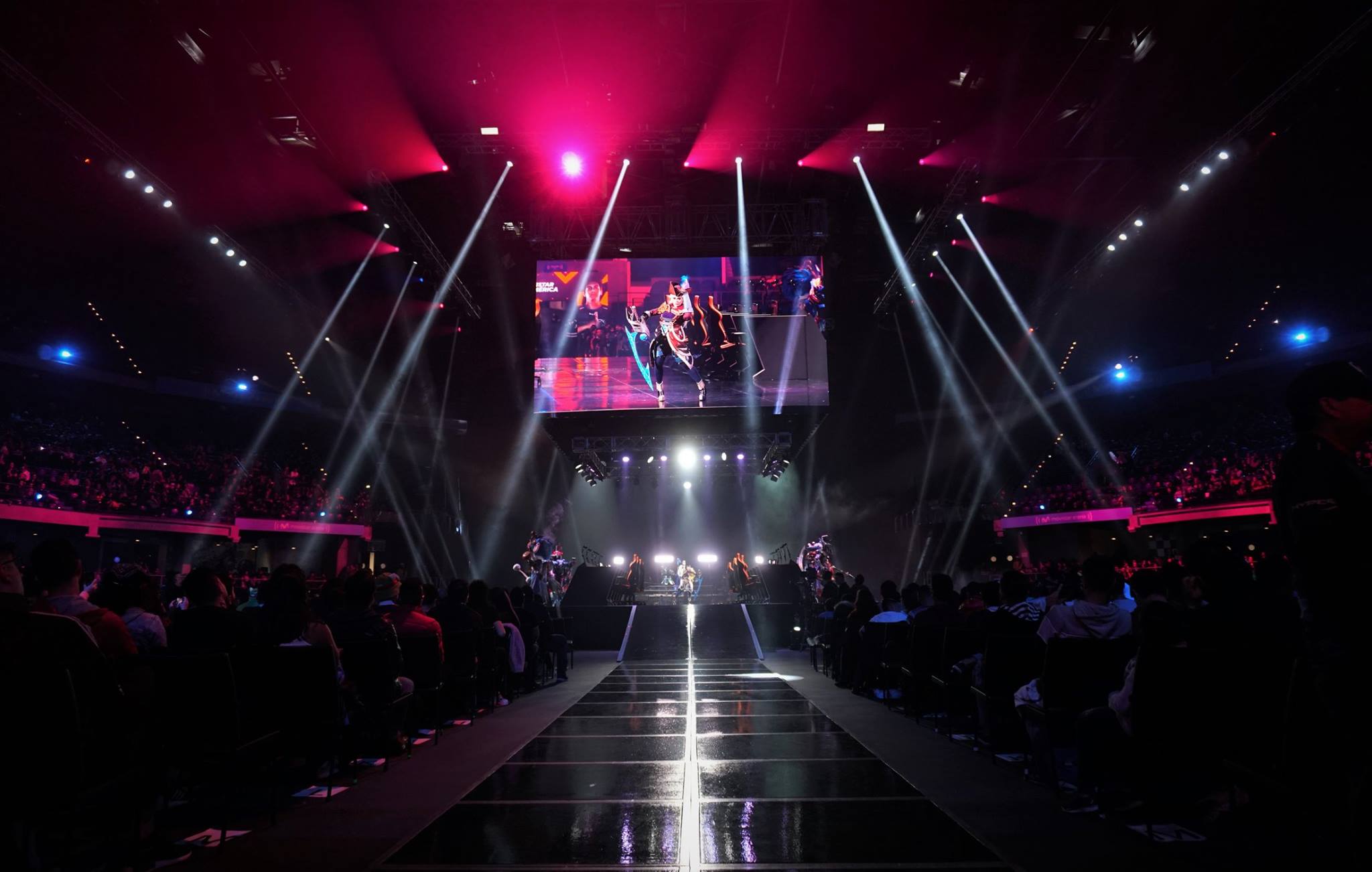 League of Legends 19