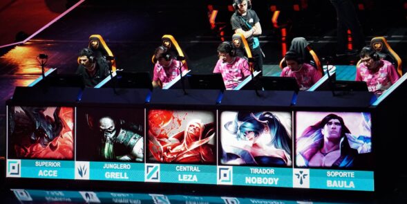 League of Legends 19