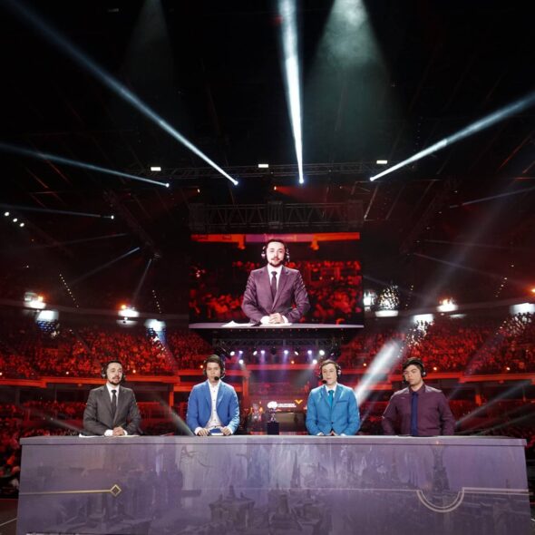 League of Legends 19
