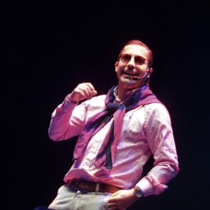 A Reír Con Causa