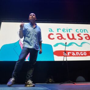 A Reír Con Causa
