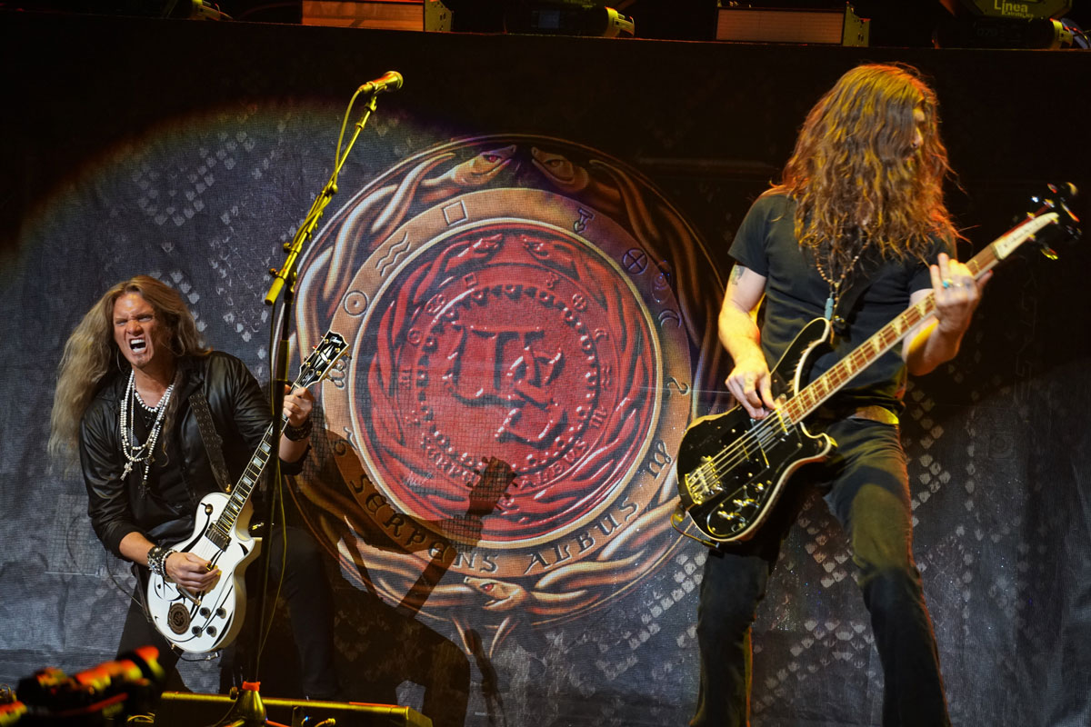 Scorpions & Whitesnake 2