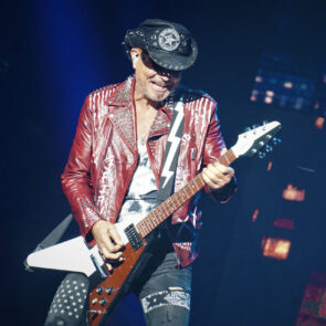 Scorpions & Whitesnake 13