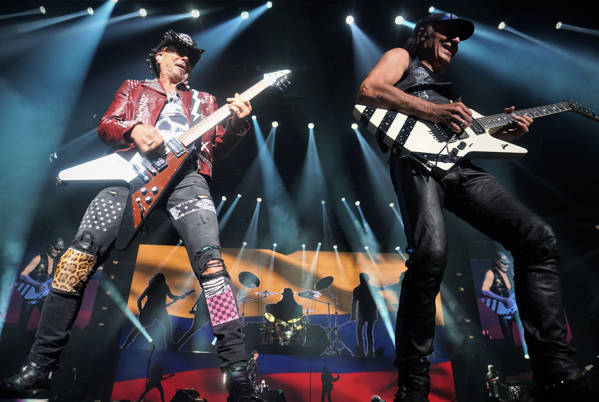Scorpions & Whitesnake 22