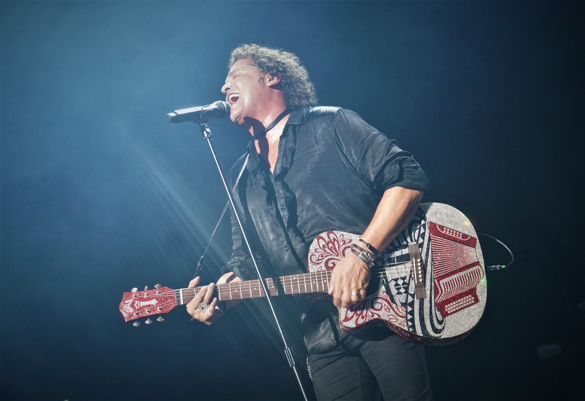 Carlos Vives 9