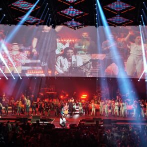 Carlos Vives 13