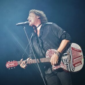 Carlos Vives 13