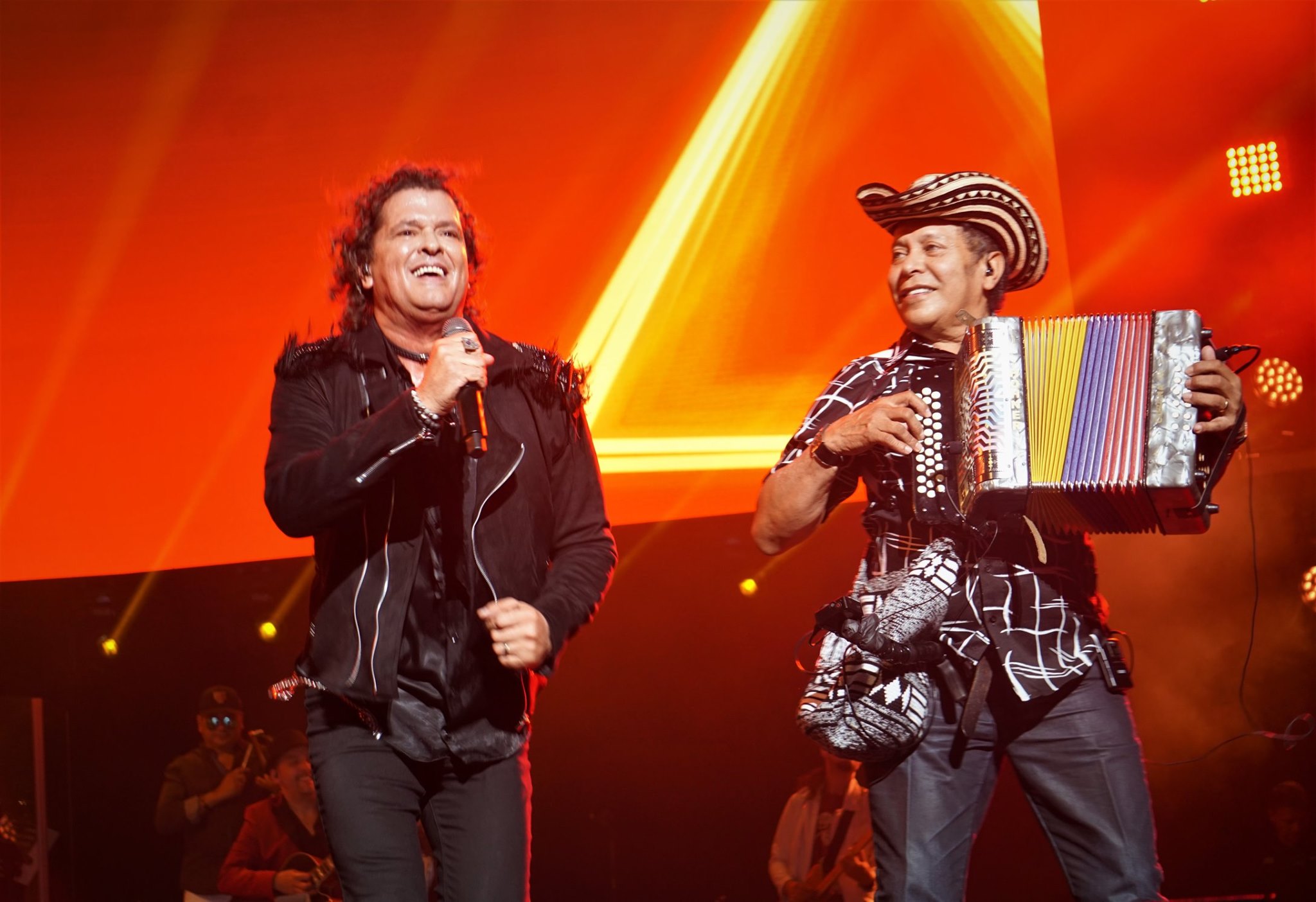 Carlos Vives 13