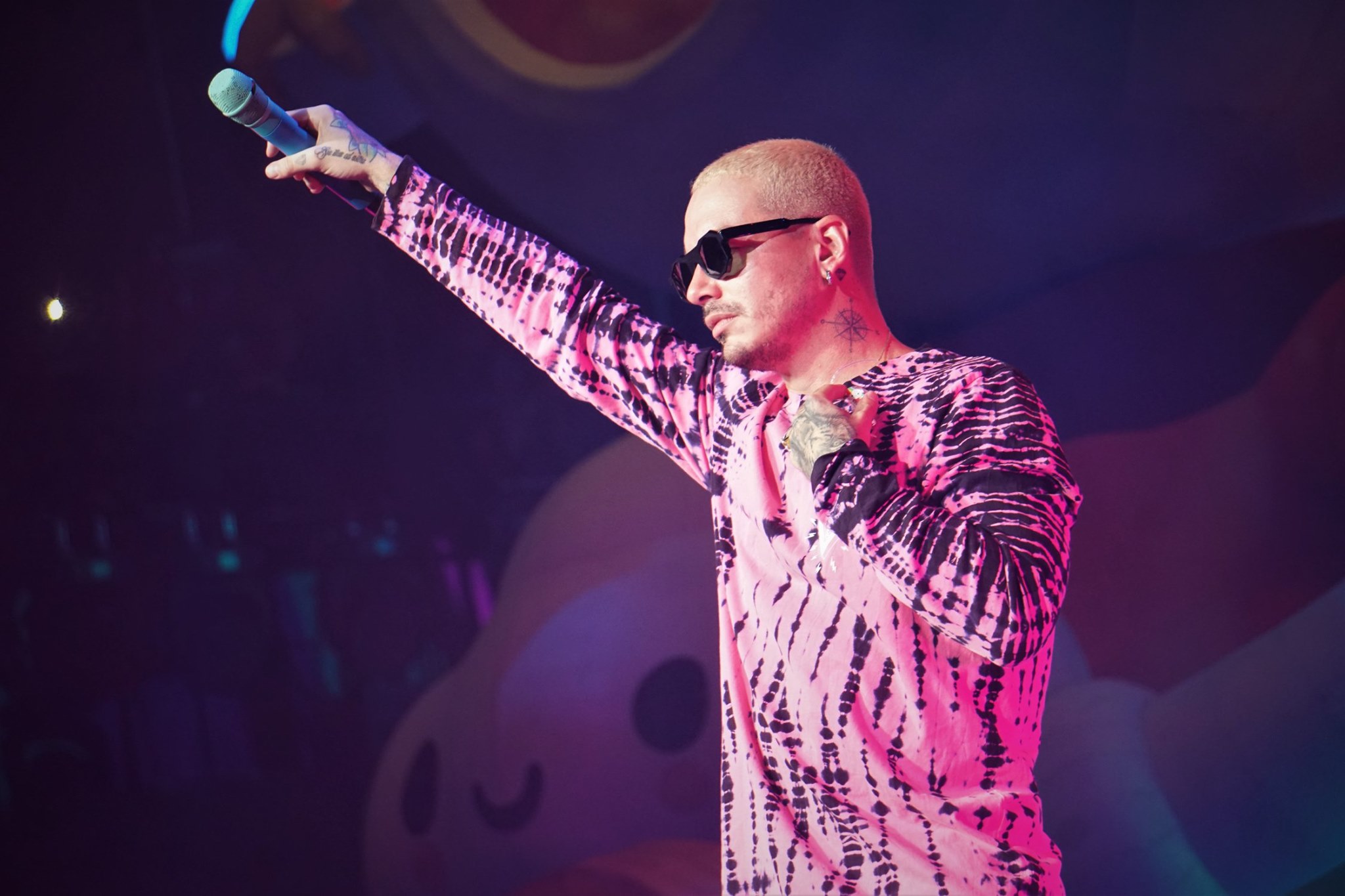 J Balvin 8
