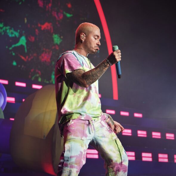 J Balvin 18