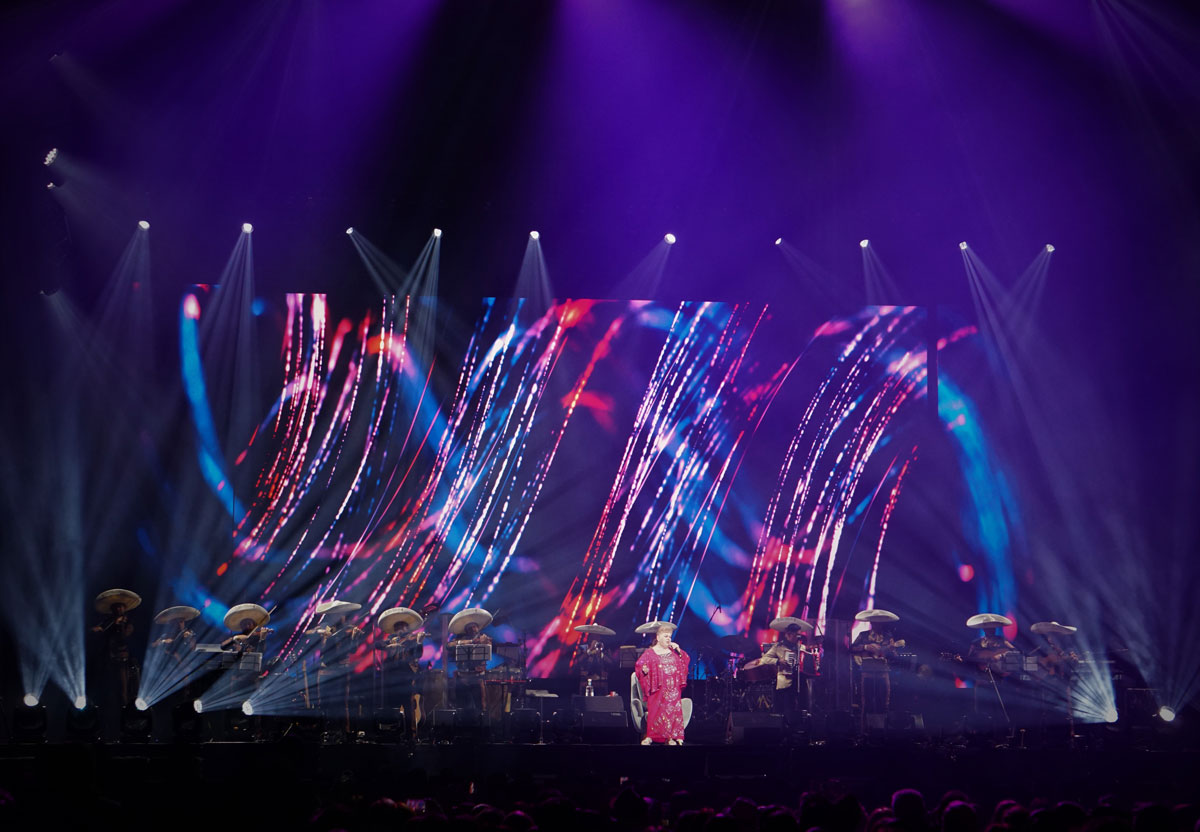 Marco Antonio Solís 19