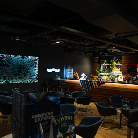 American Express Lounge 9