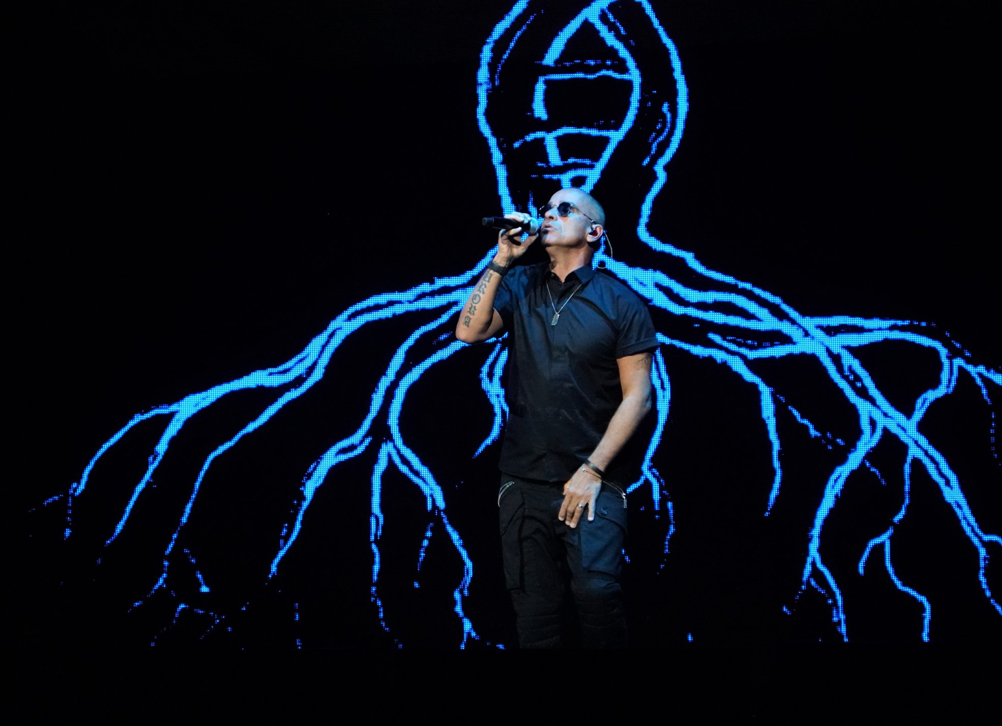 EROZ RAMAZZOTTI
