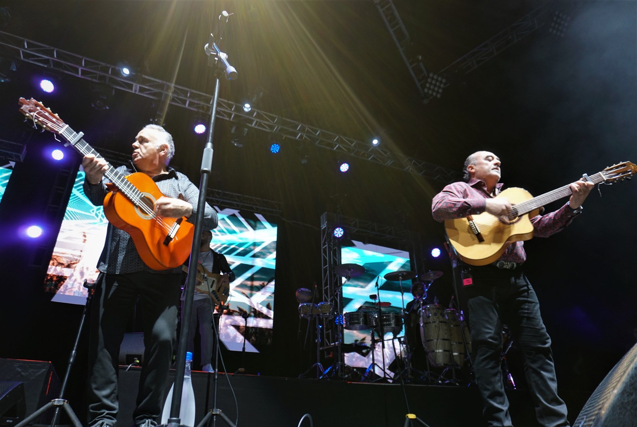 GIPSY KINGS 8