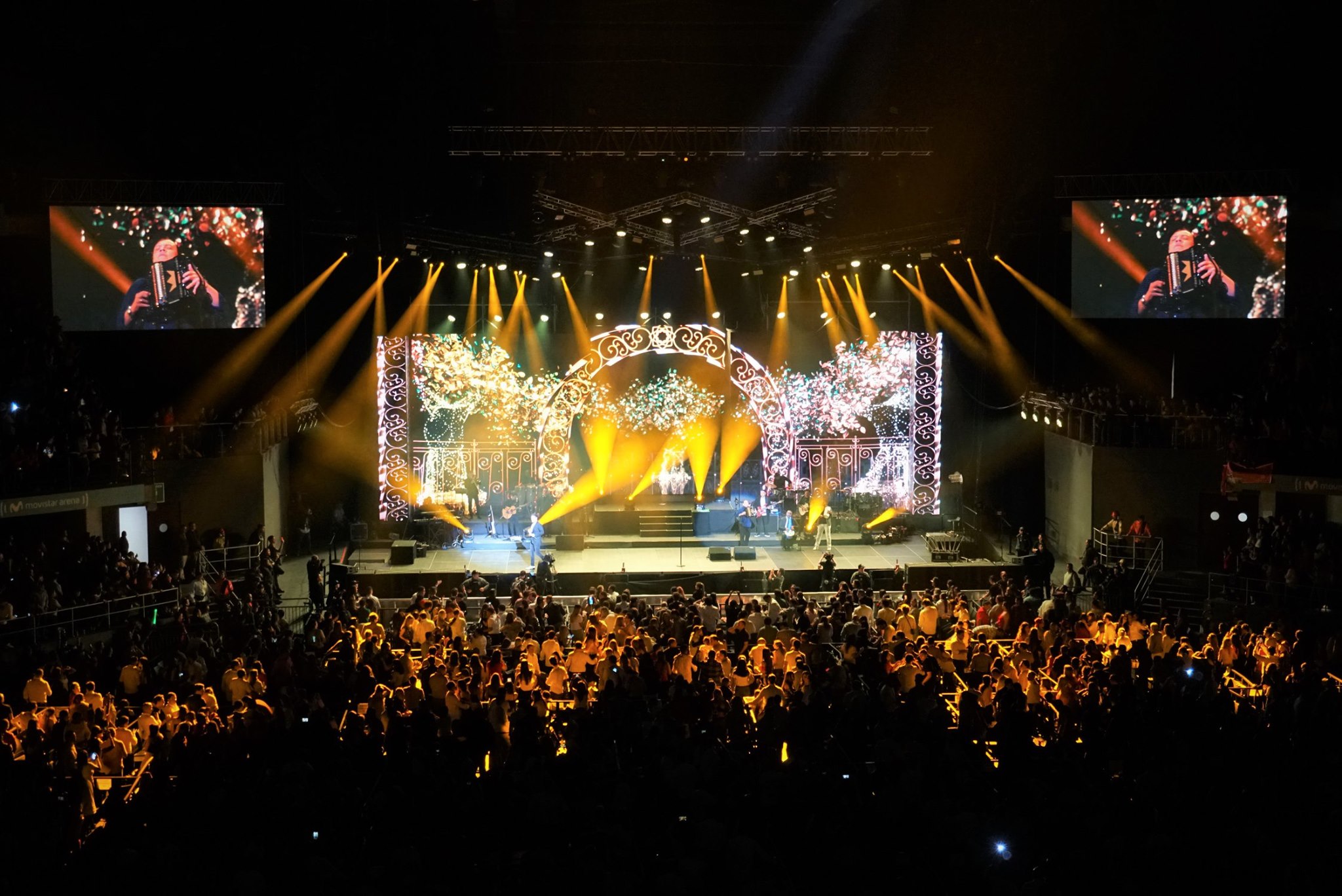 SILVESTRE DANGOND - ENTRE GRANDES TOUR 13