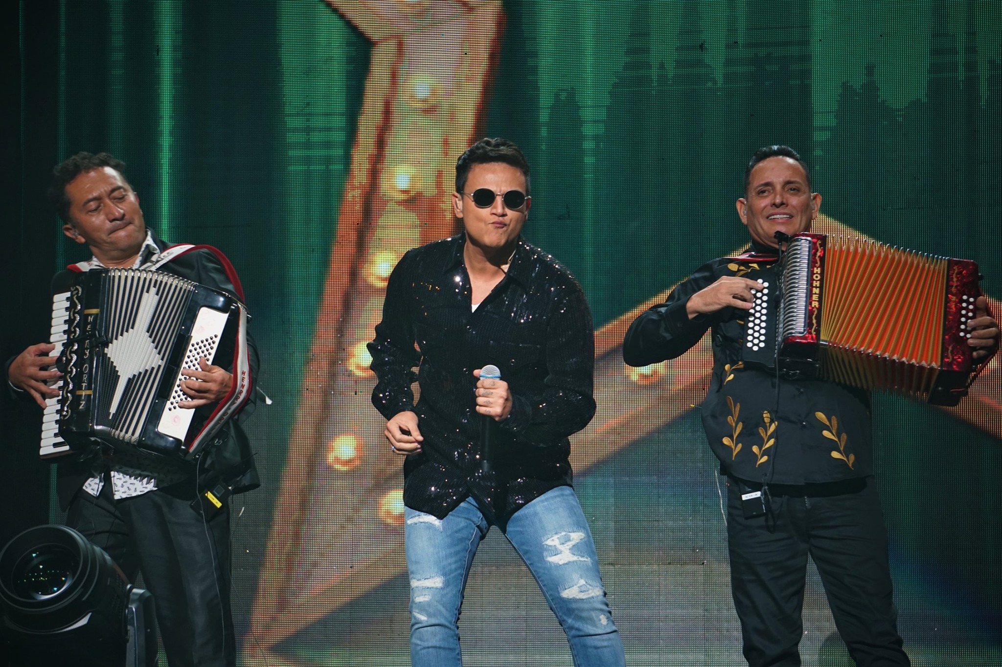 SILVESTRE DANGOND – ENTRE GRANDES TOUR