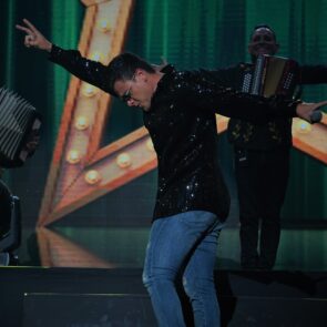 SILVESTRE DANGOND – ENTRE GRANDES TOUR