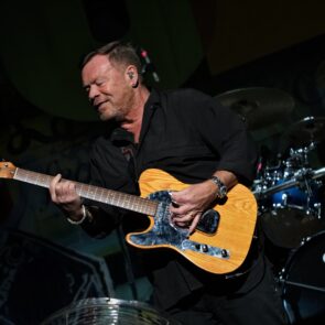 UB 40