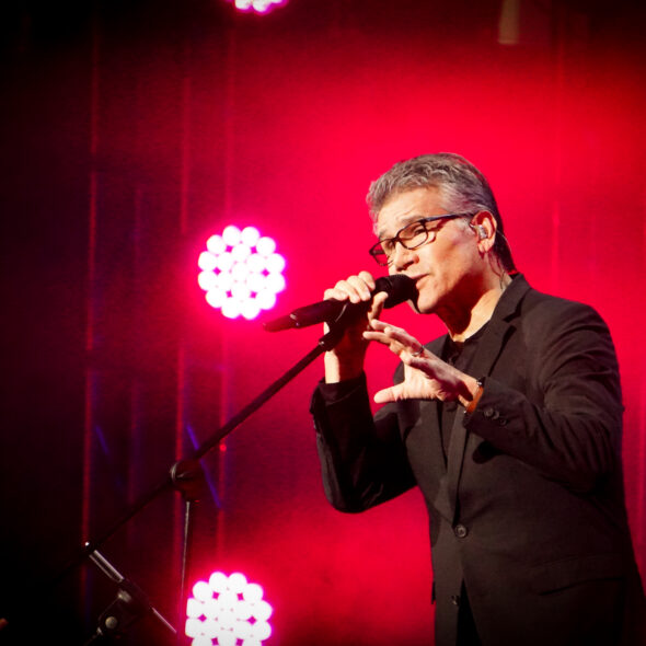 Jesús Adrián Romero 4