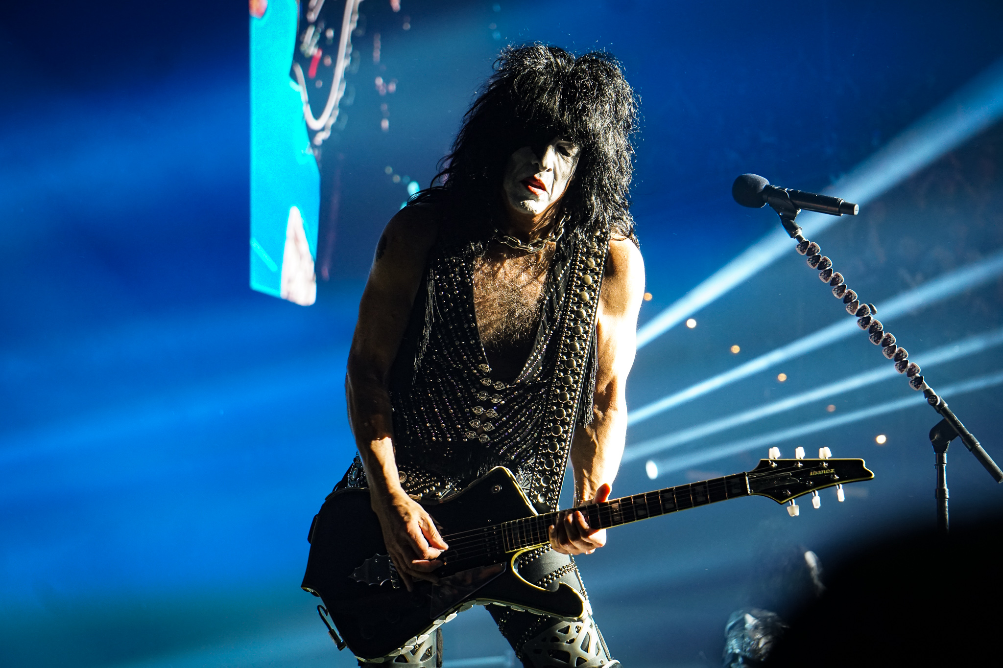 KISS 3