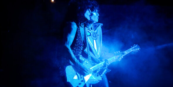 KISS 7