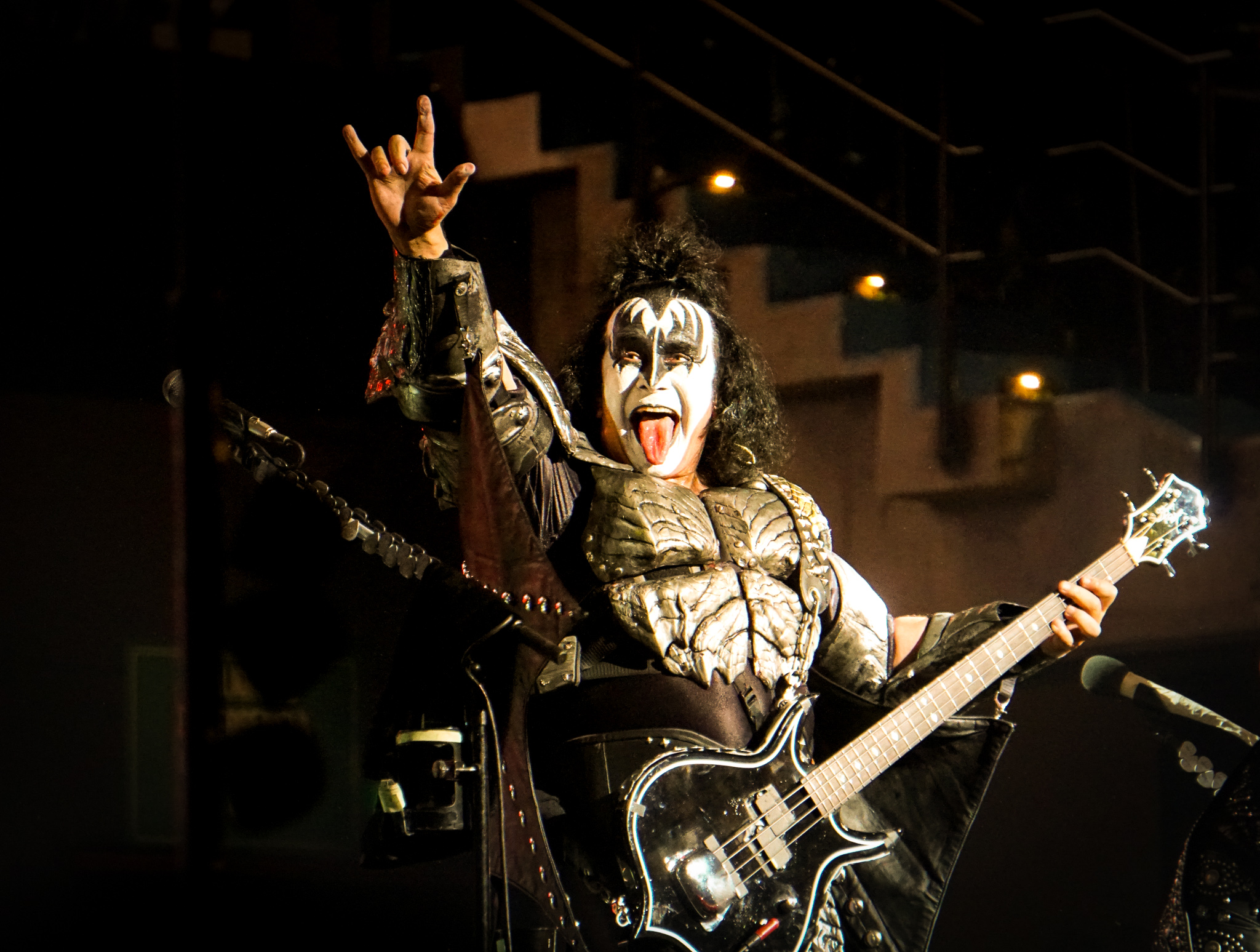 KISS