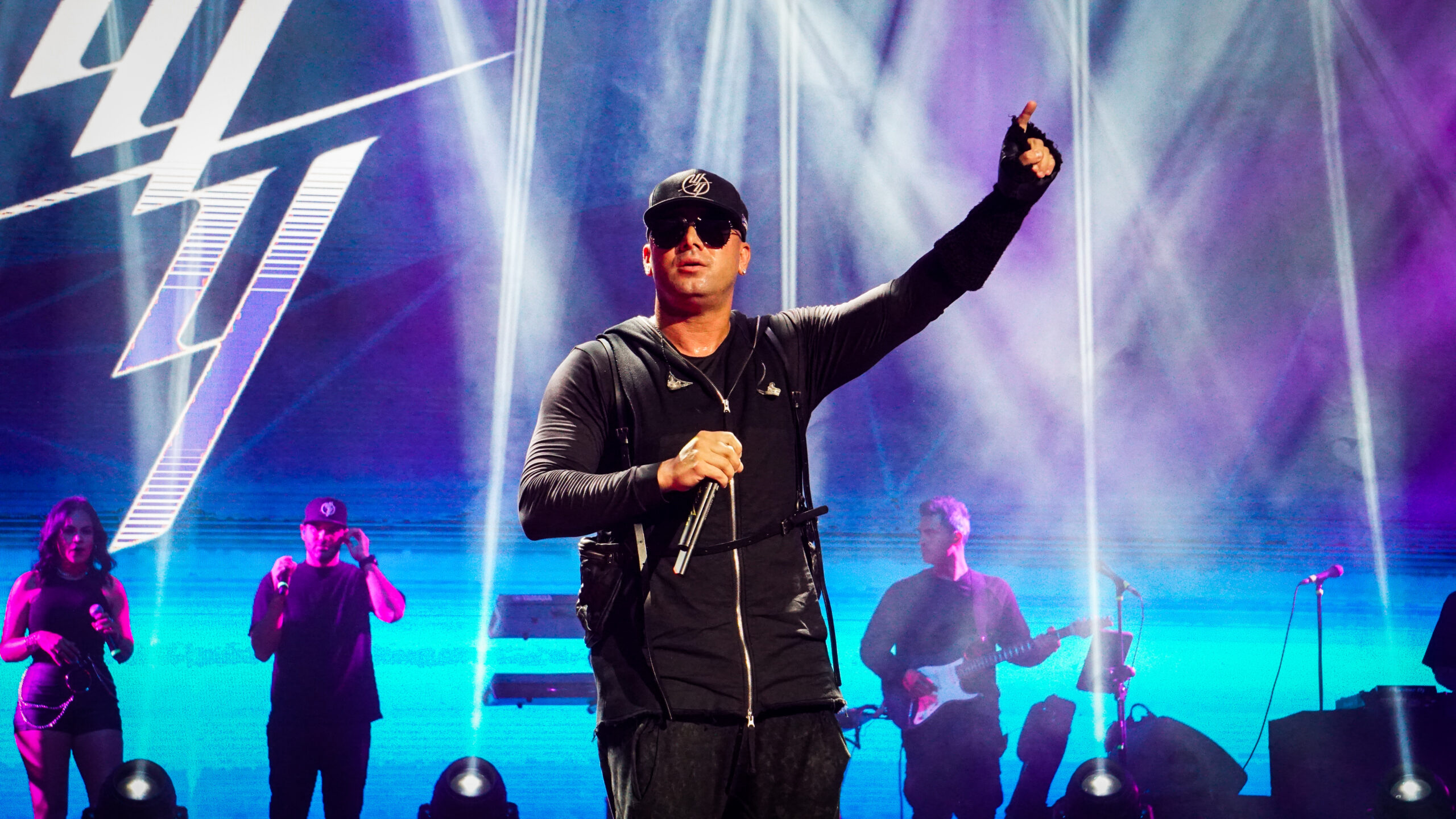 Wisin y Yandel - July 15 & 16 4