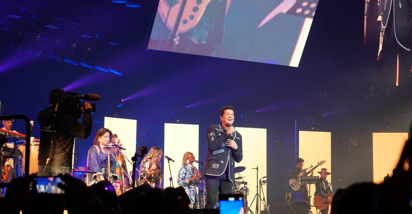CARLOS VIVES 16