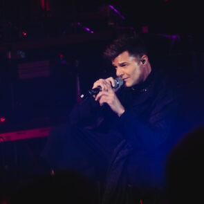 RICKY MARTIN 29