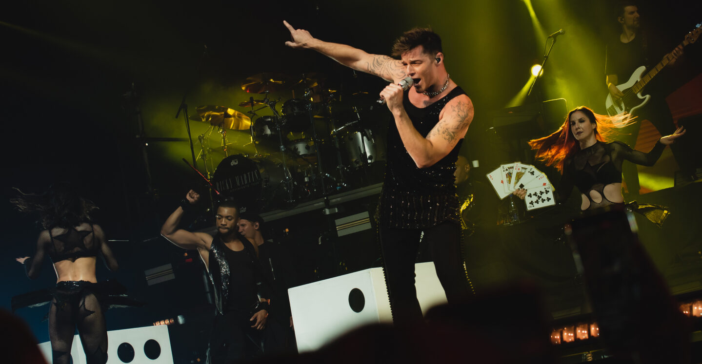 RICKY MARTIN 6