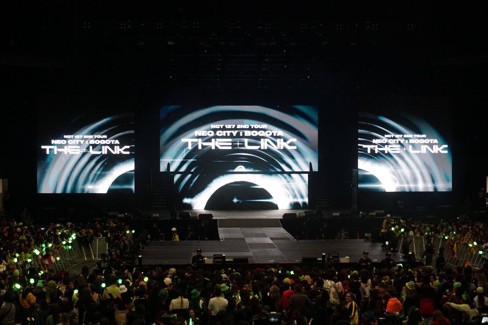 NCT 127 16