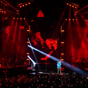 ROMEO SANTOS 53