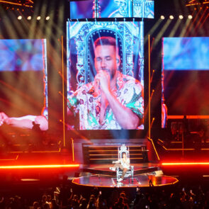 ROMEO SANTOS 60