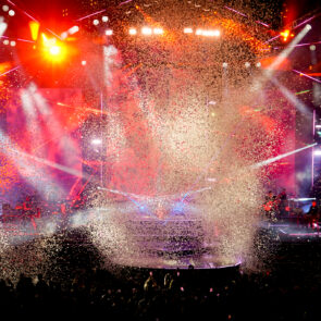 ROMEO SANTOS 64