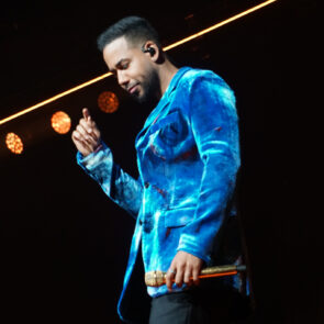 ROMEO SANTOS 70