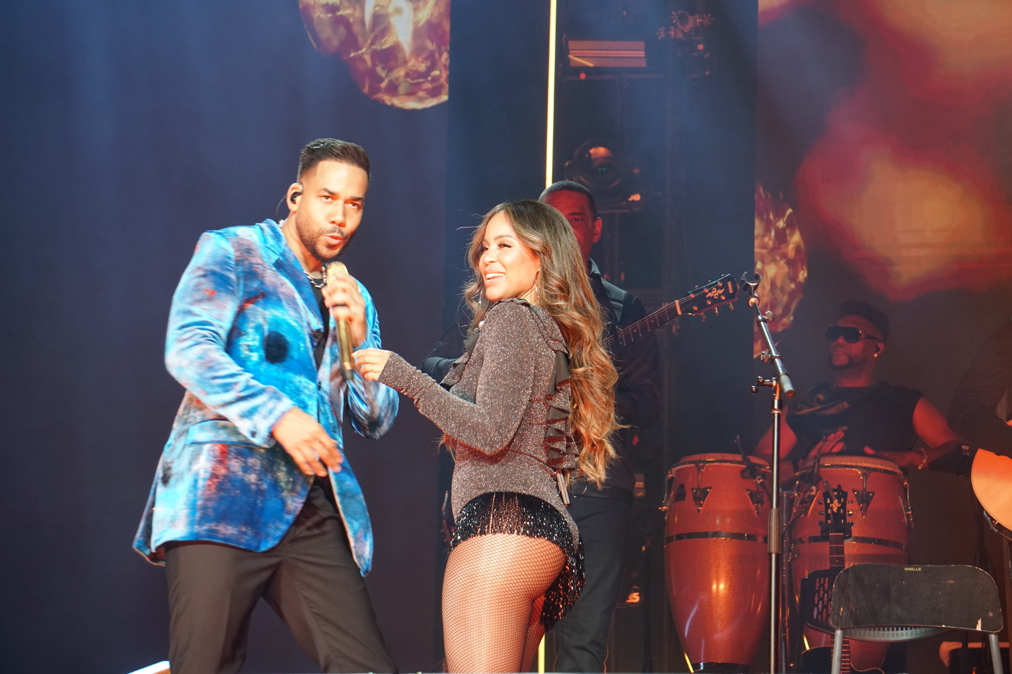 ROMEO SANTOS 75