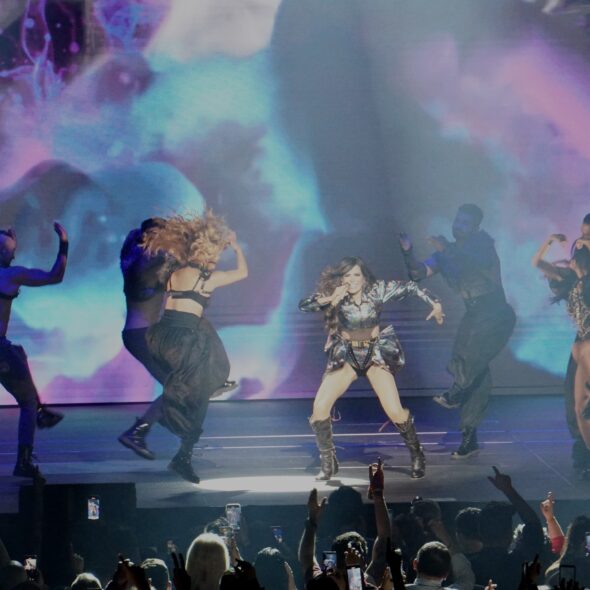 GLORIA TREVI 11