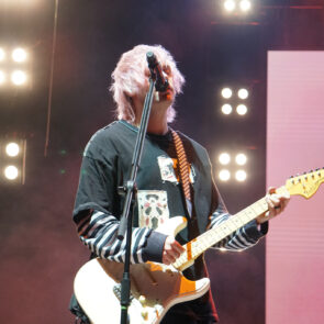 THE 5 SECONDS OF SUMMER 28
