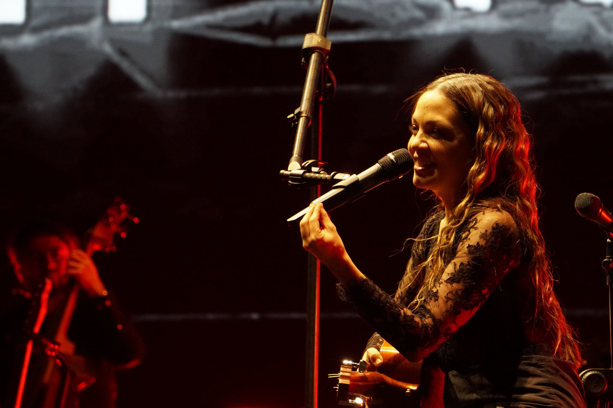 NATALIA LAFOURCADE 15