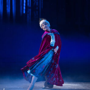 DISNEY ON ICE 10