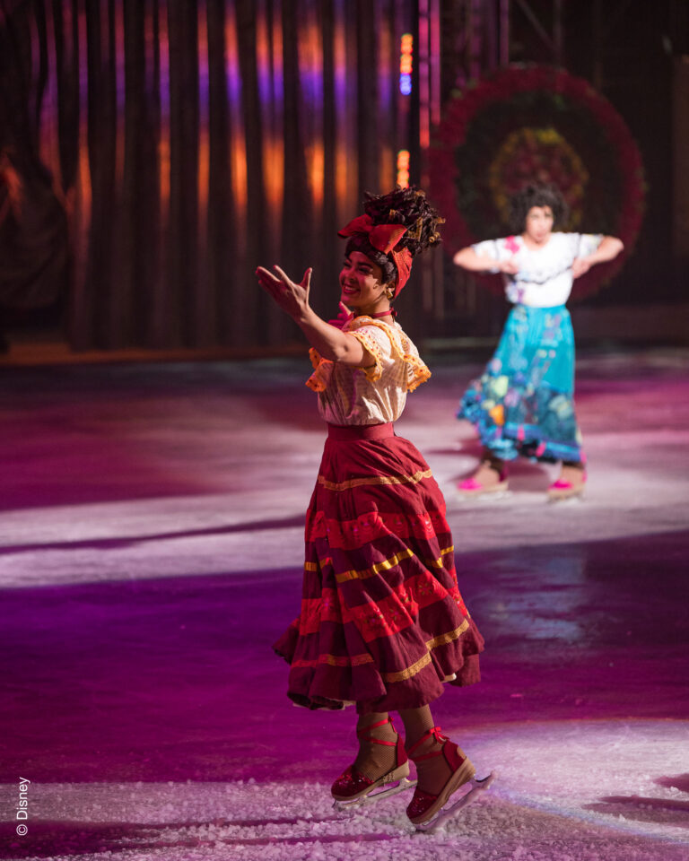 DISNEY ON ICE 13