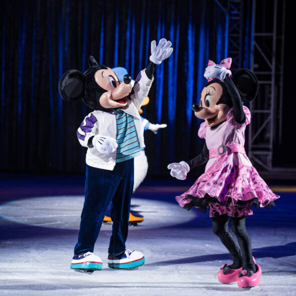 DISNEY ON ICE 19