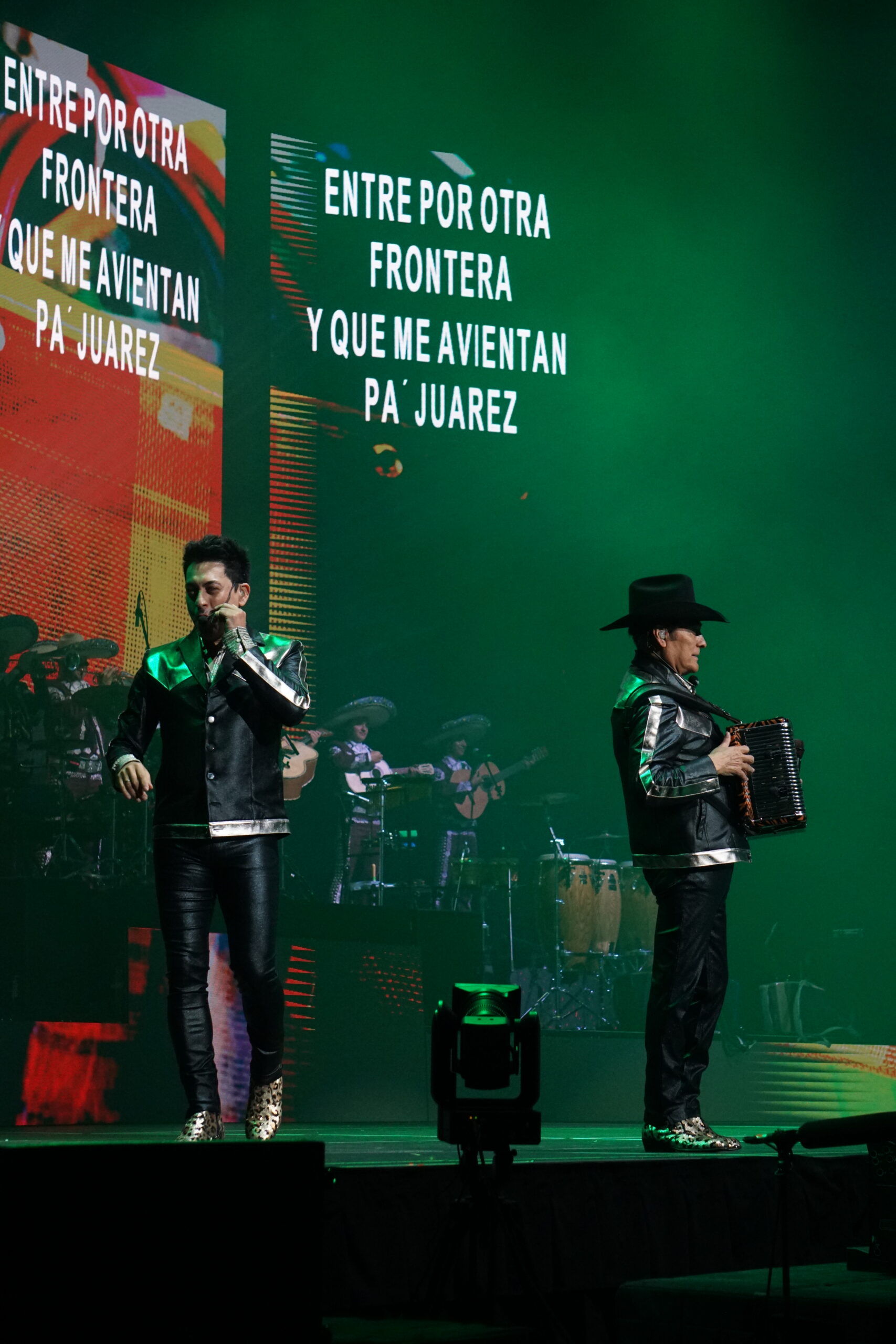 LOS TIGRES DEL NORTE 21