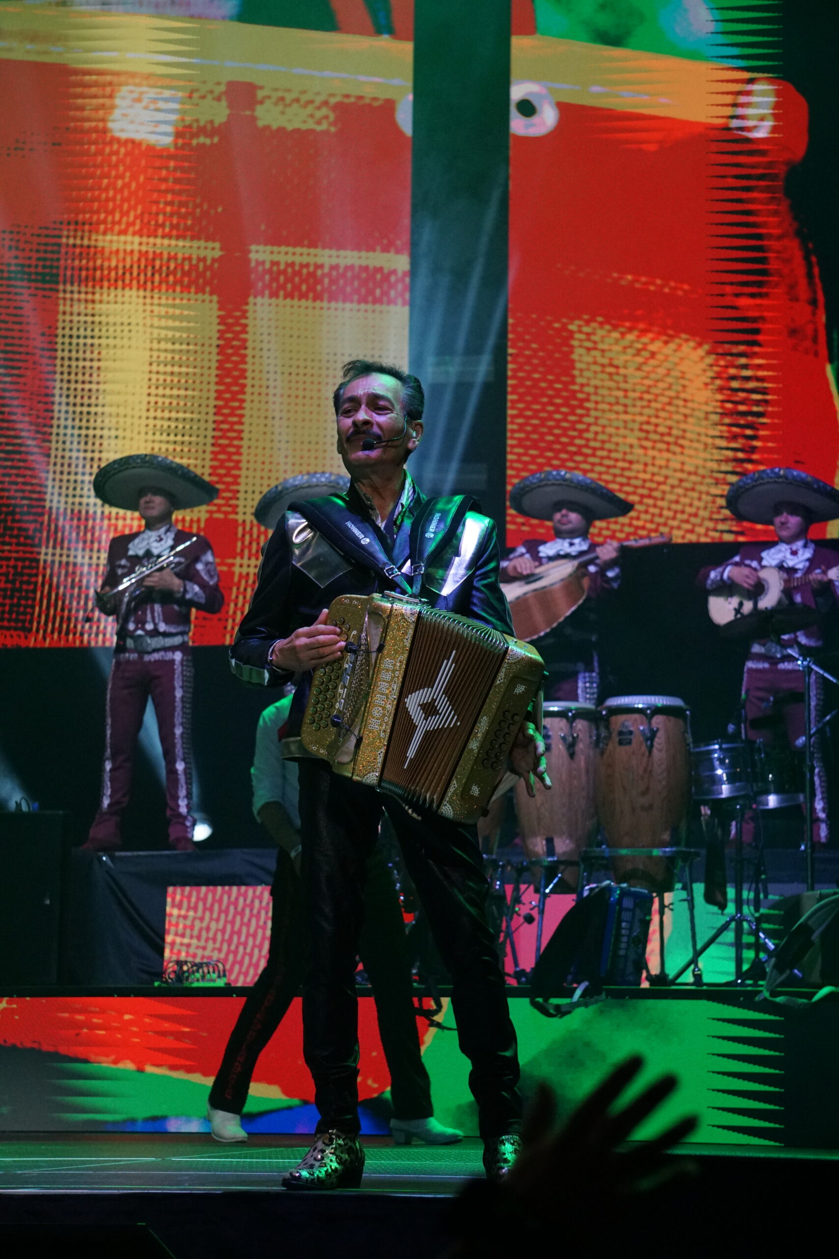 LOS TIGRES DEL NORTE 24