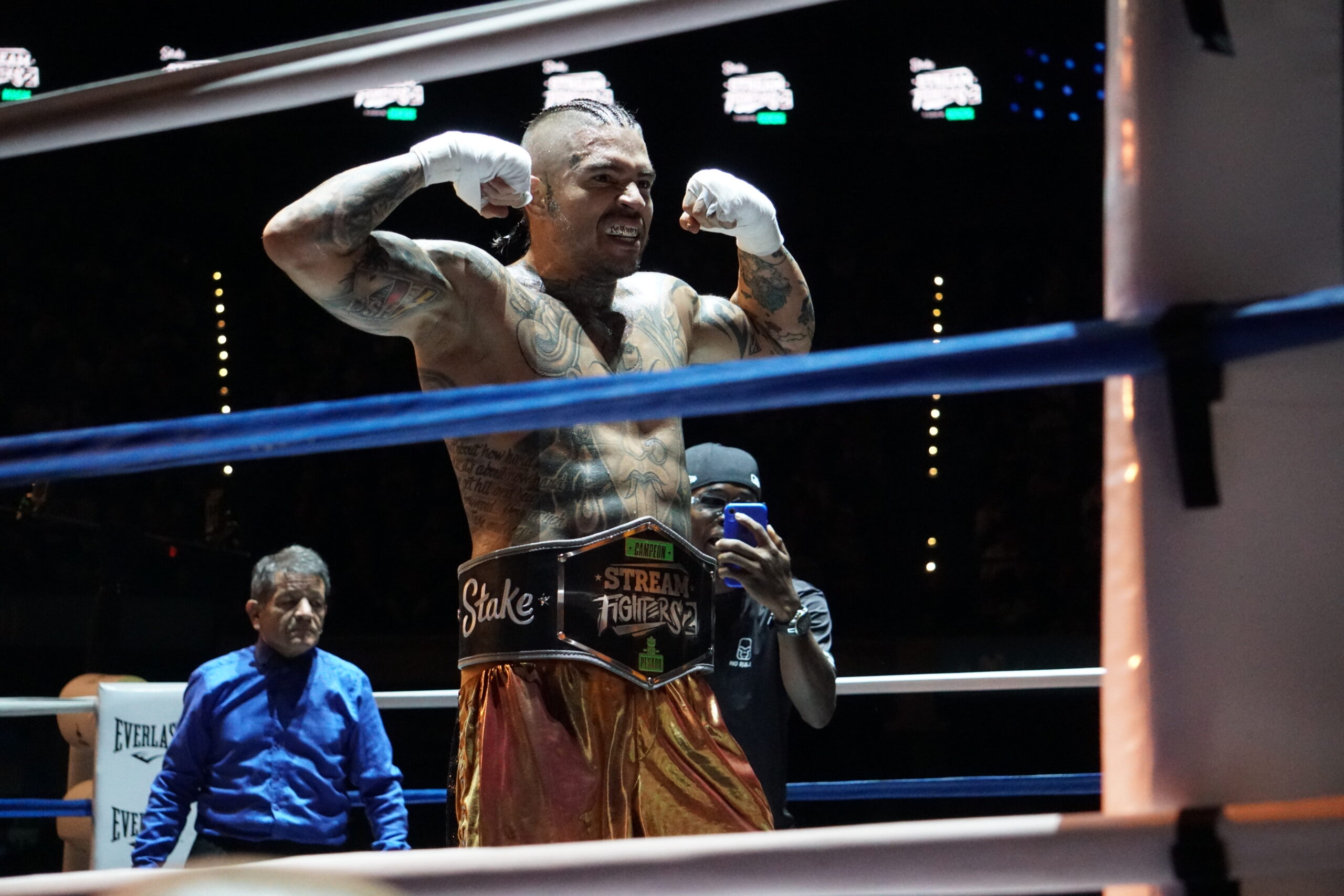 STREAM FIGHTERS 2 8