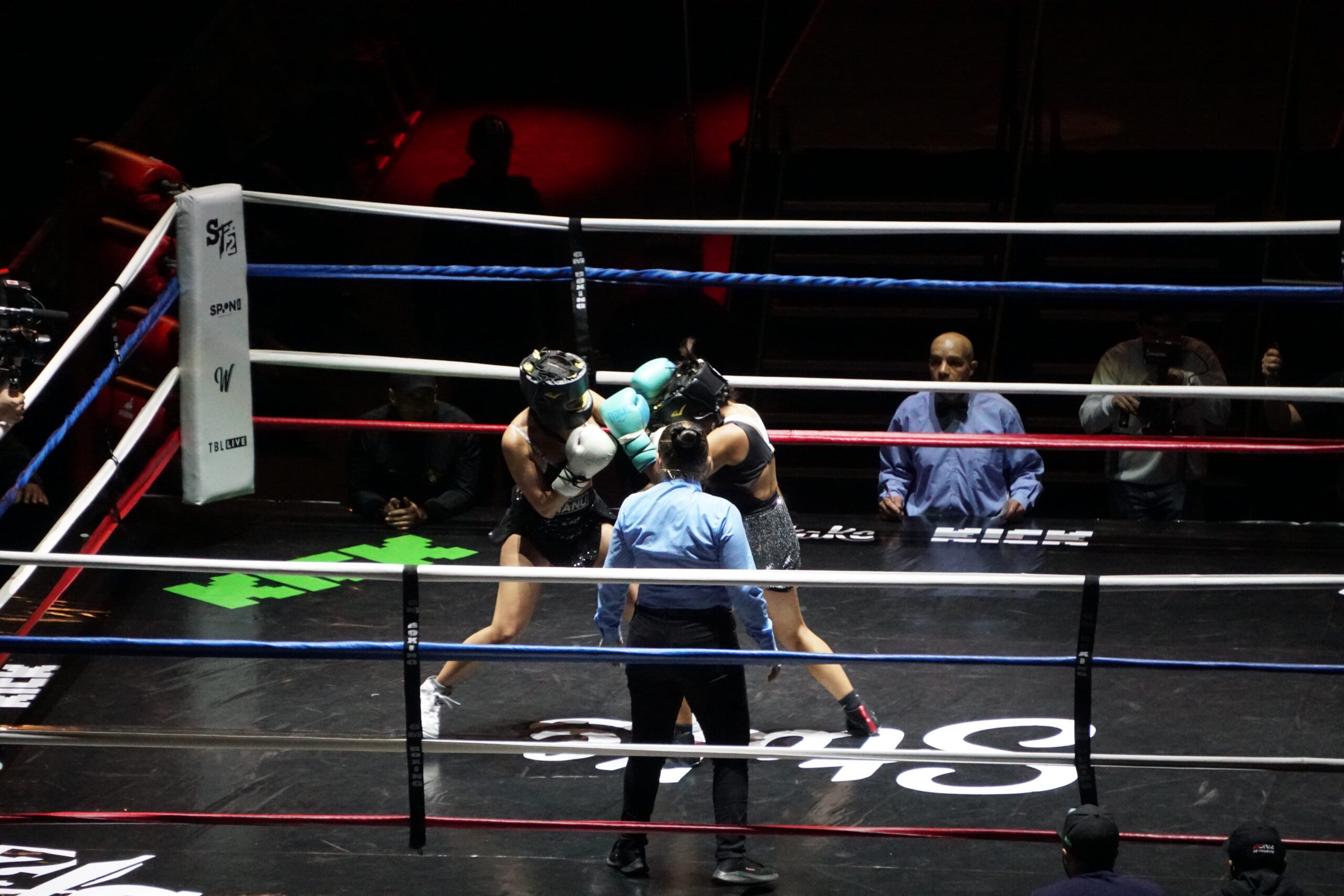 STREAM FIGHTERS 2 23
