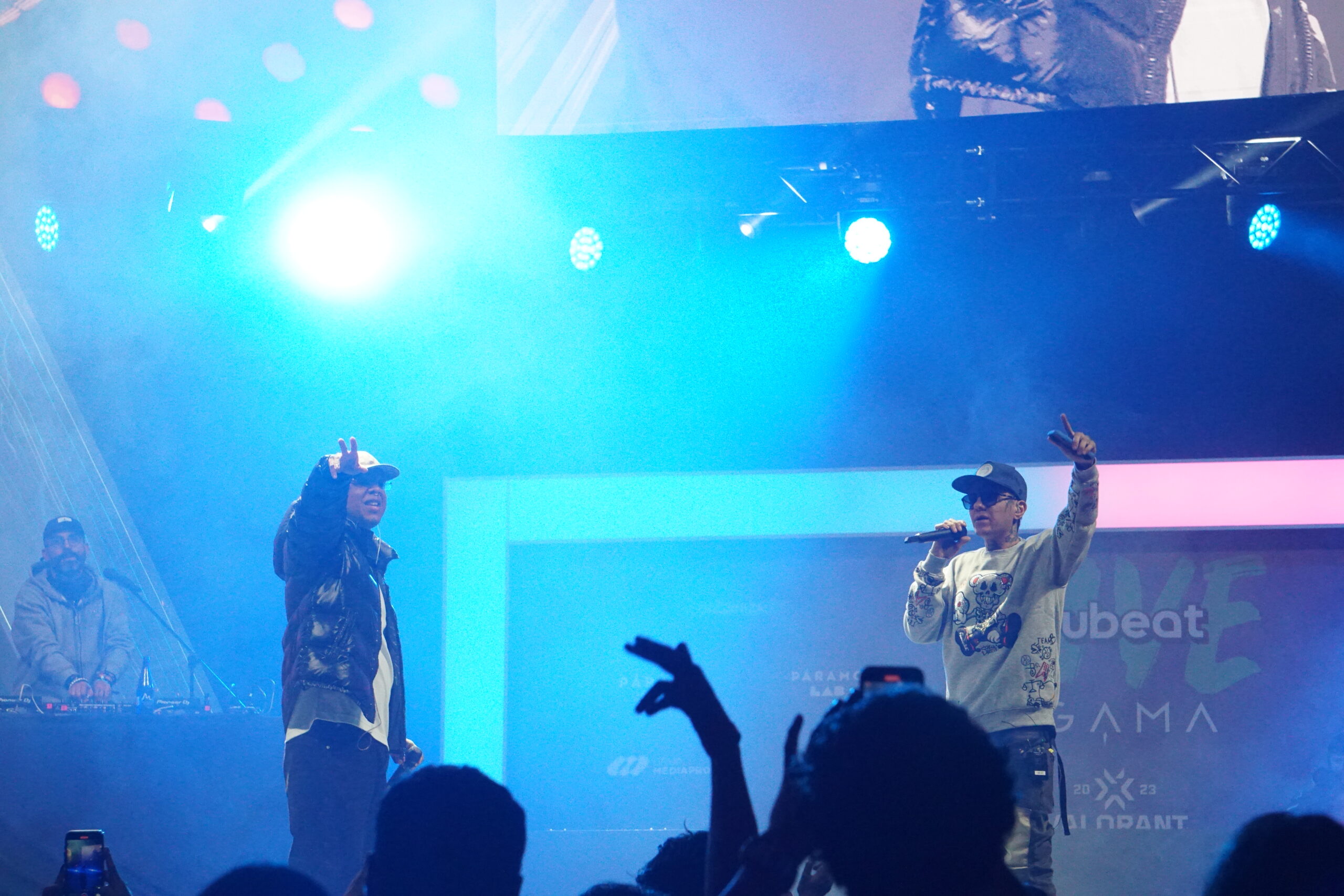UBEAT LIVE 16
