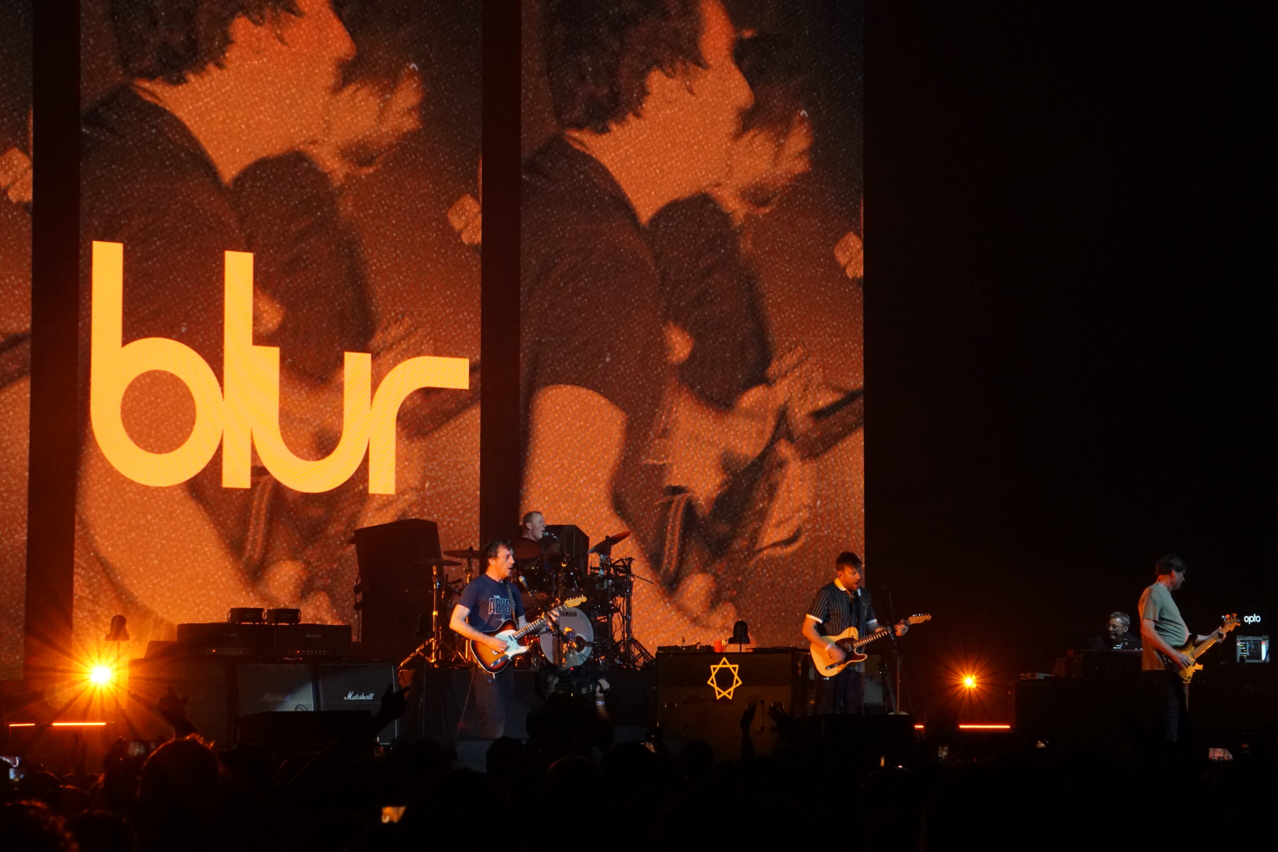 BLUR 11